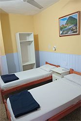 habitacones del hotel embajador